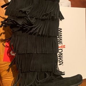 Minnetonka moccasins knee high